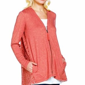 LOGO by Lori Goldstein 2X lace back zip cardigan.